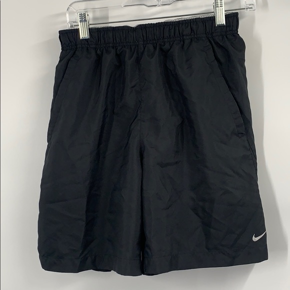 Nike Pants - Nike women’s athletic black shorts small